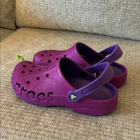 CROCS Baya Glitter Clogs - Size 8 - NWT - Picture 7 of 7